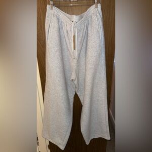SKIMS NWT grey fleece lounge pants size 2X